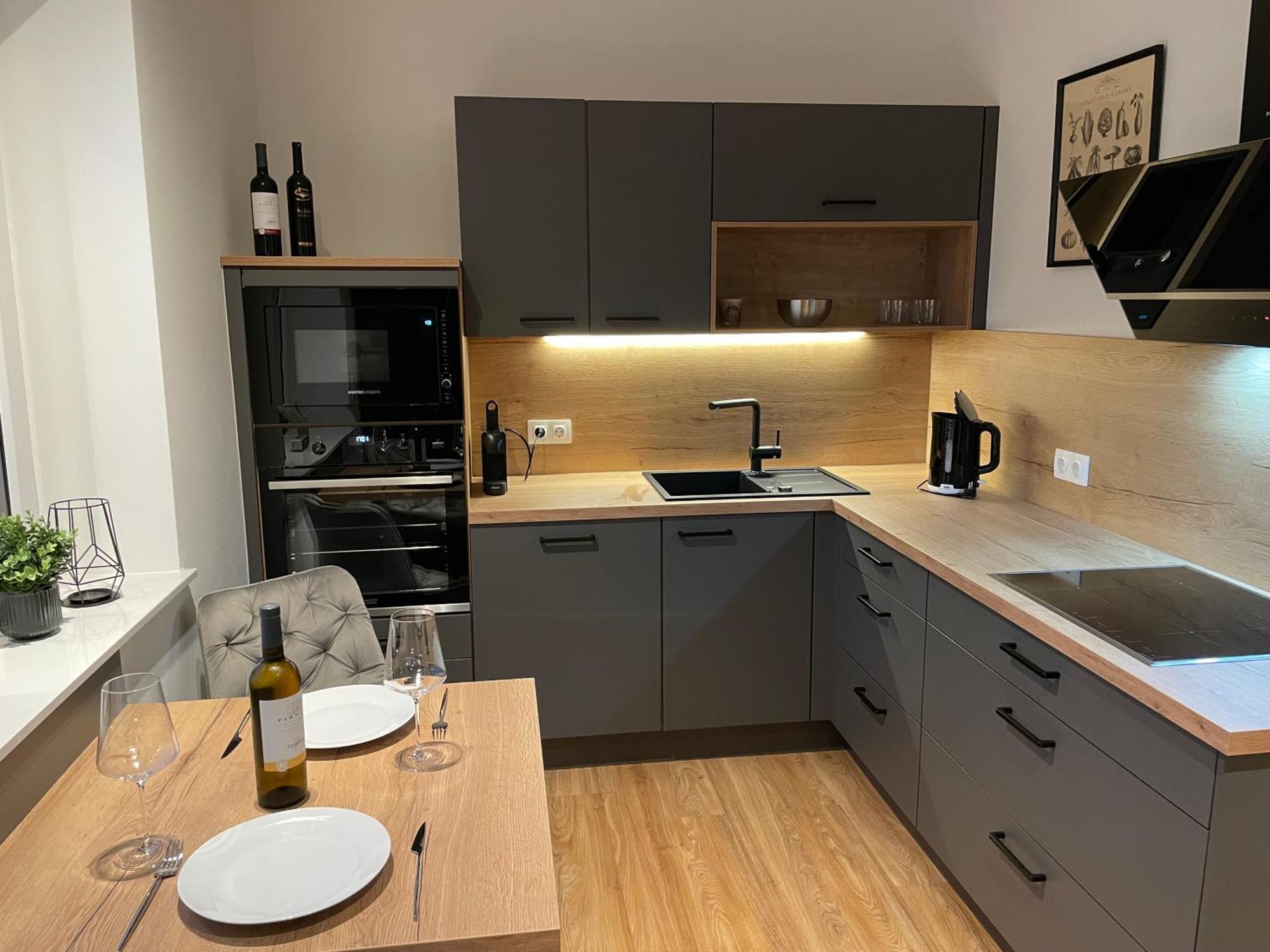 Lake & Town Apartments Klagenfurt كلاغنفورت المظهر الخارجي الصورة