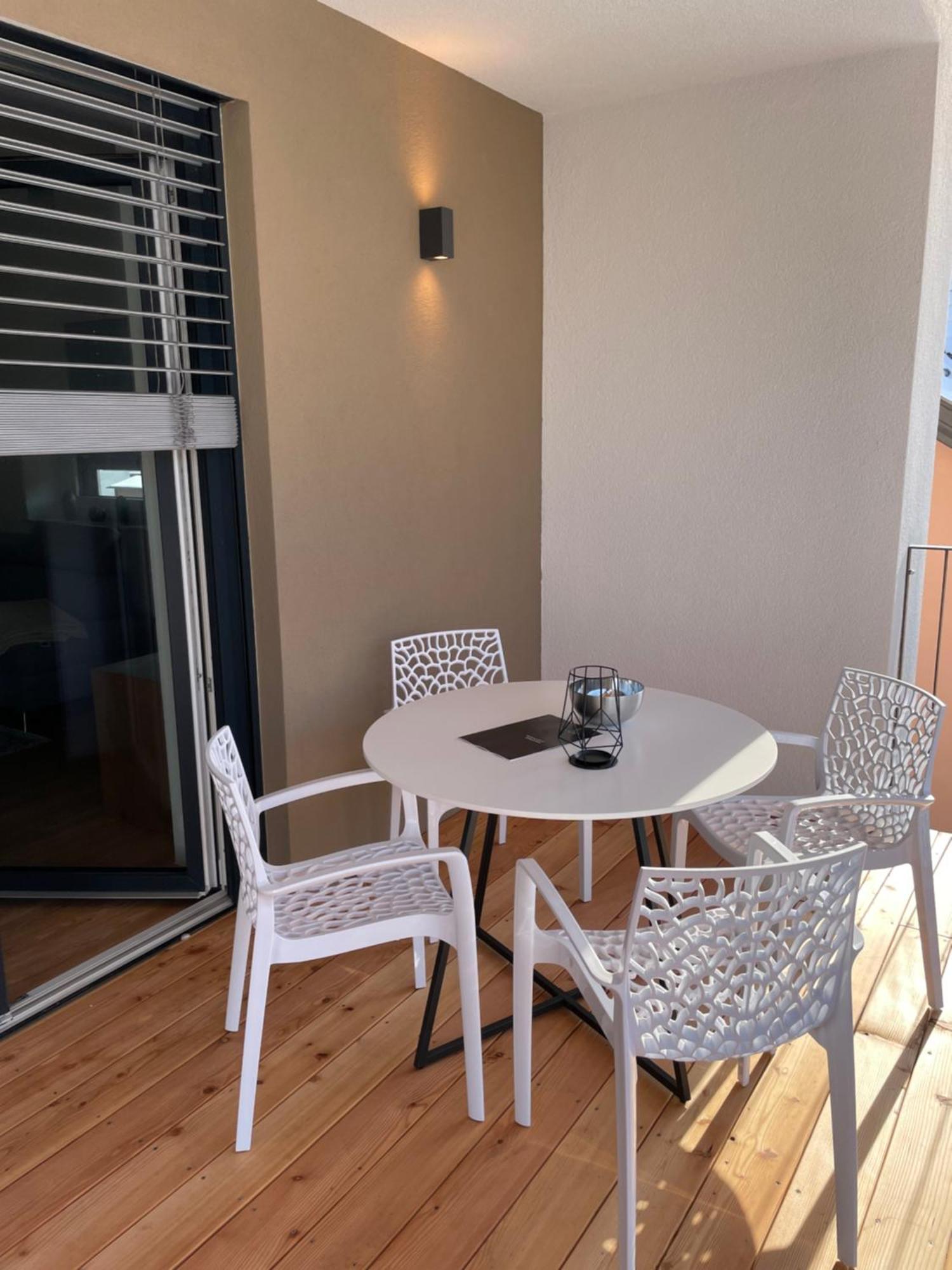 Lake & Town Apartments Klagenfurt كلاغنفورت المظهر الخارجي الصورة